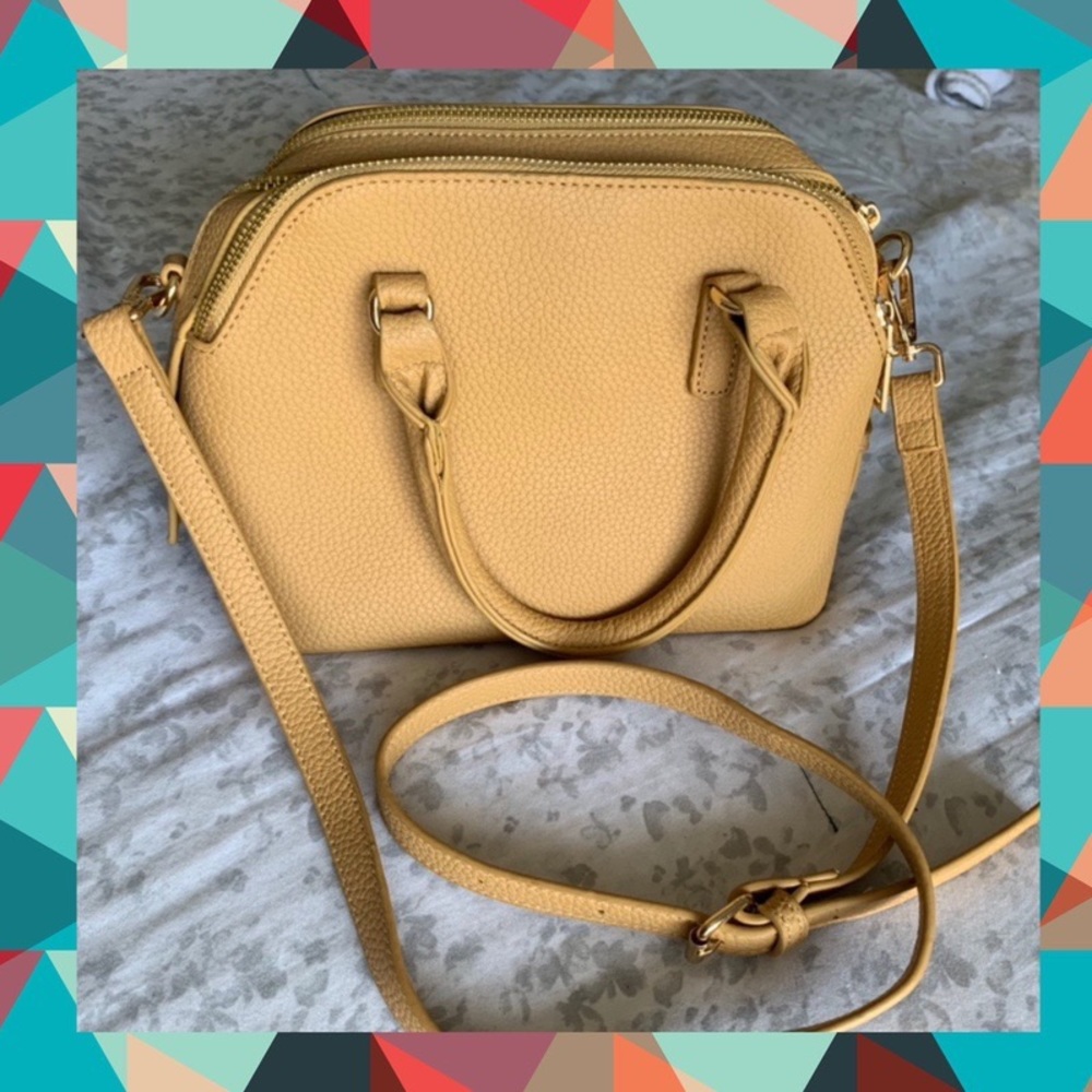 Khaki purse